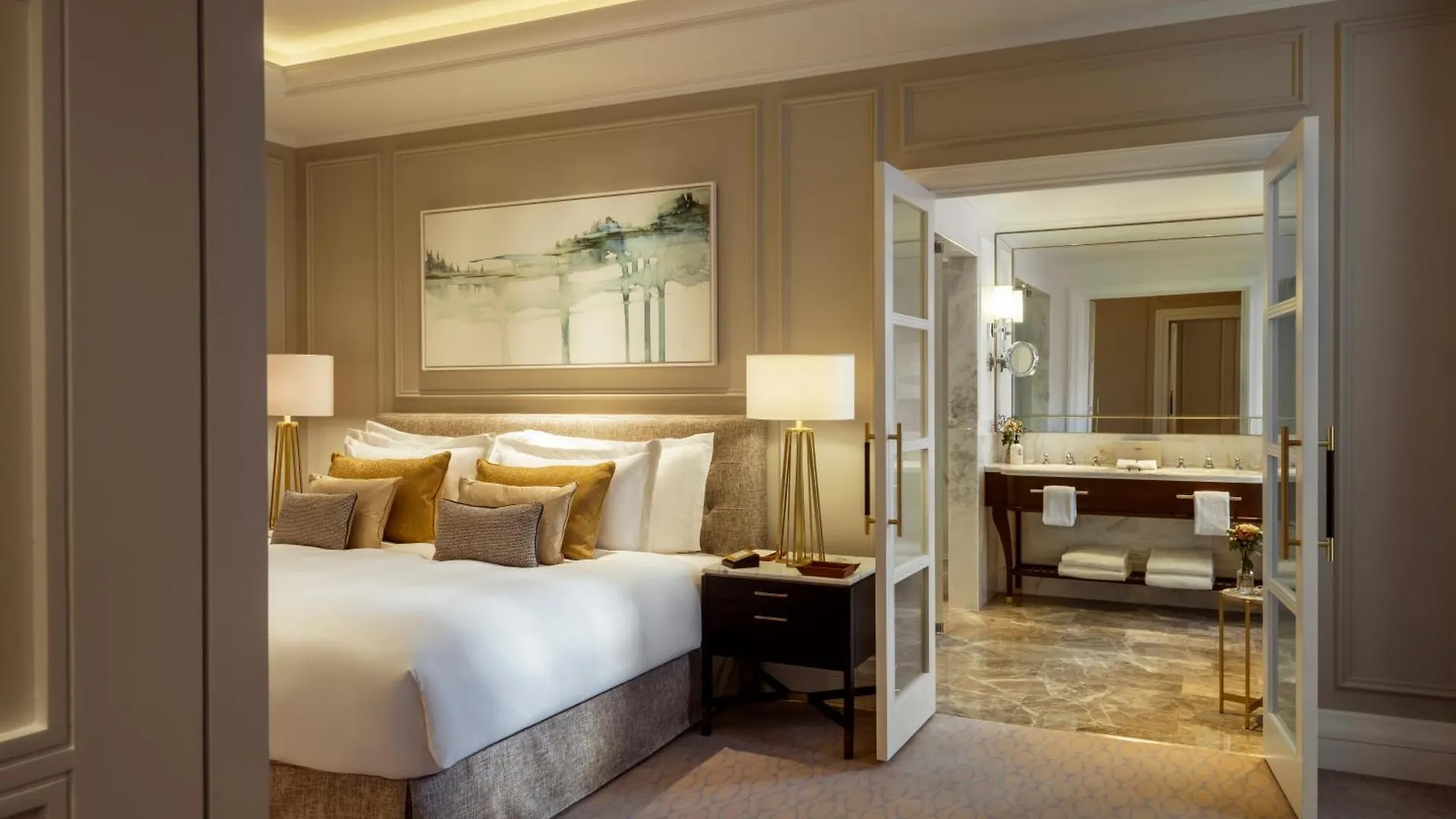 Corinthia Grand Hotel Astoria Брюссель