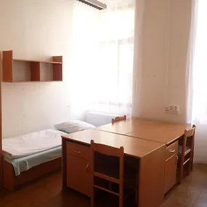 ats-hostel-jednota.praguehotelsweb.com/